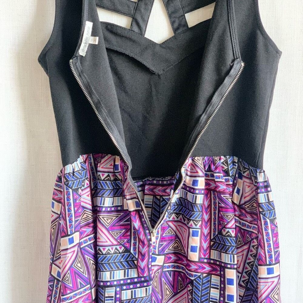 Charlotte Russe Dress Women's Medium Colorful Geometric Print Dress Front Cutout - Picture 7 of 13